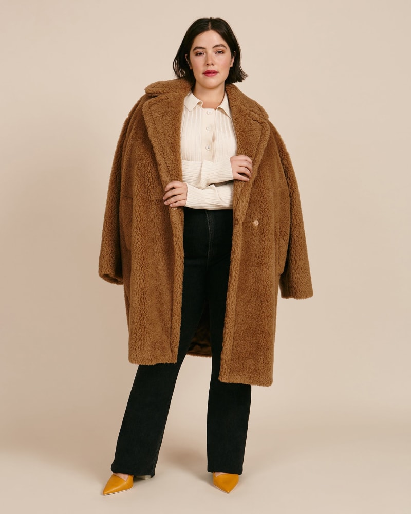 Front of a model wearing a size 14 Tabula Coat in Camel by Marina Rinaldi. | dia_product_style_image_id:233195